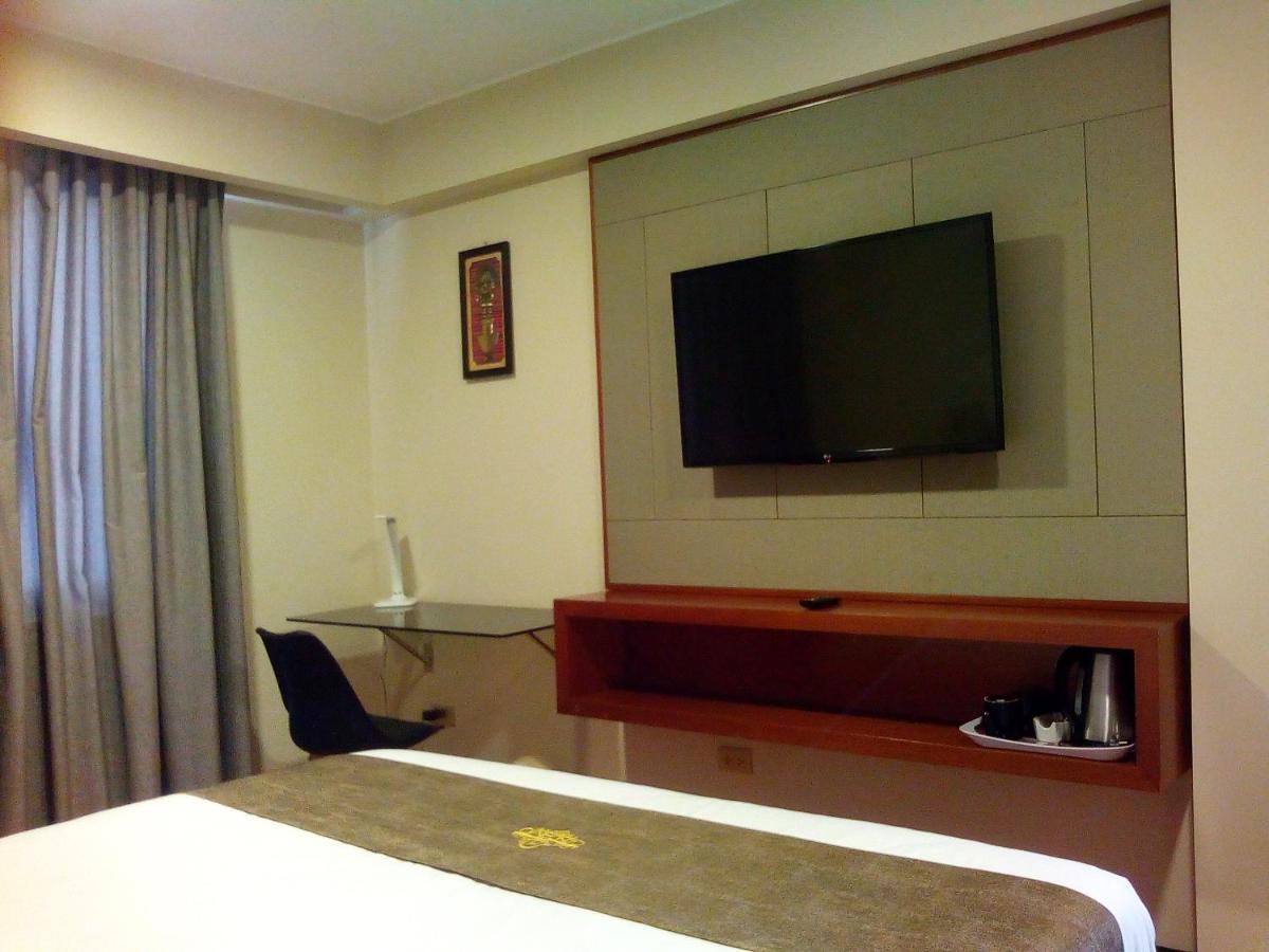 Hotel Candamo Lima Buitenkant foto